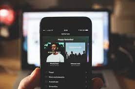 eigen muziek op spotify